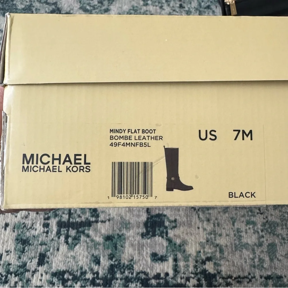 NIB Michael Kors Mindy Leather Equestrian Style Bombe Tall Black Boot Size 7